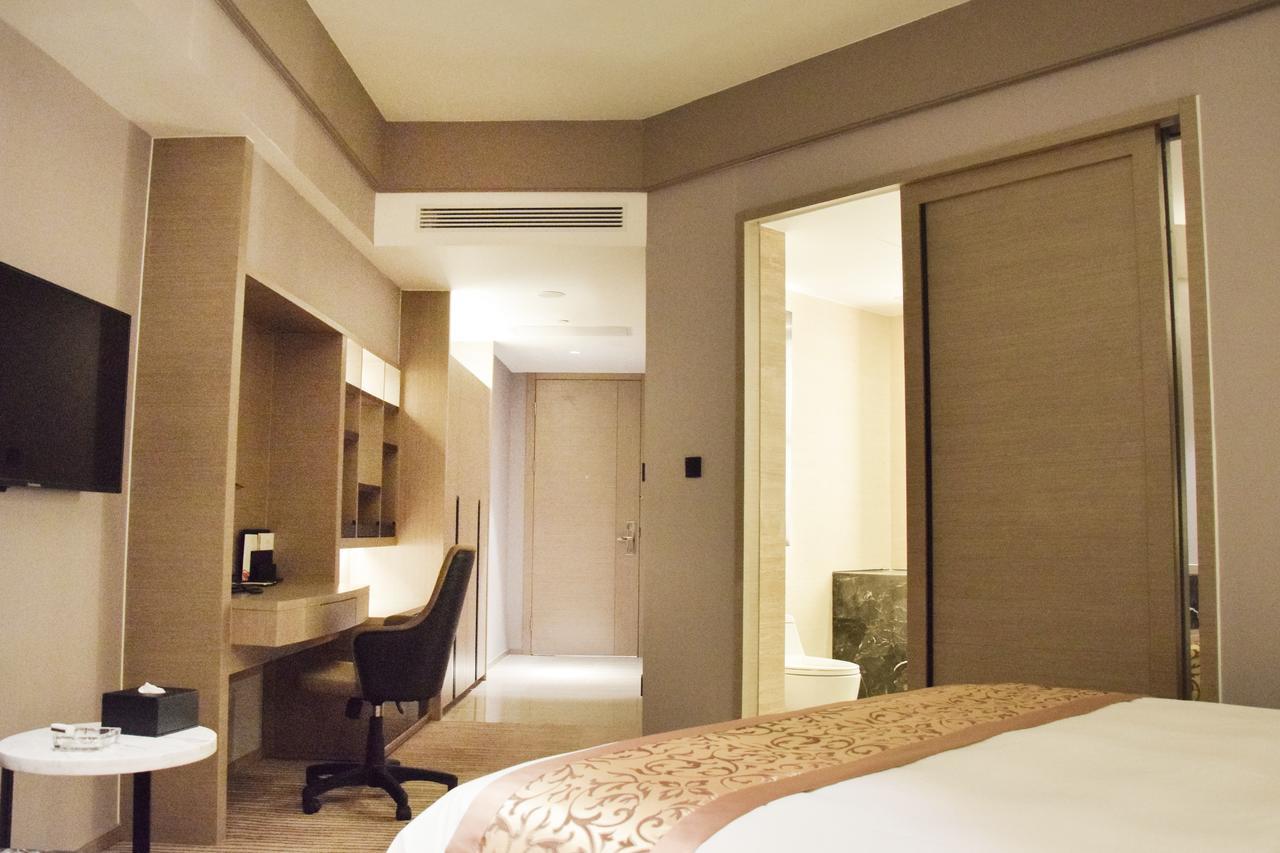 Rayfont Hotel Chengdu Longquanyi Экстерьер фото
