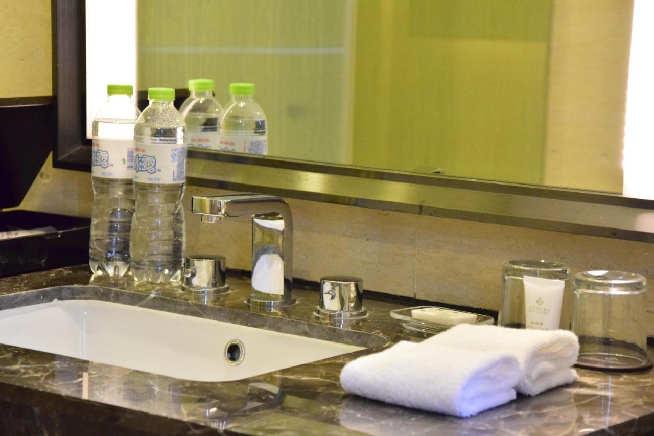 Rayfont Hotel Chengdu Longquanyi Экстерьер фото